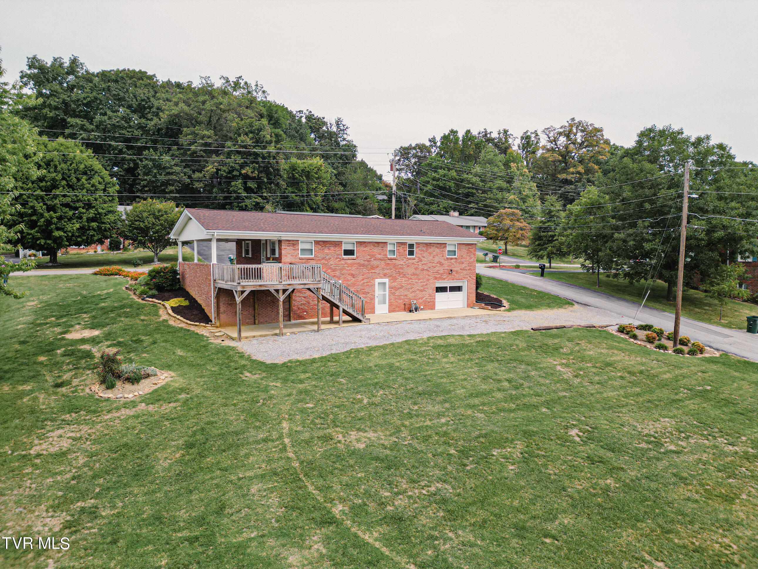1812 Old Tusculum Road Greeneville, TN 37745 - Photo 7 of 64 DanielleRickerPhotography-0049