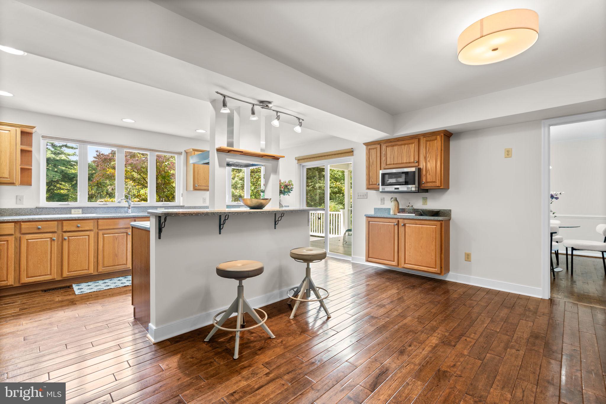 7374 Hallmark Road Clarksville, MD 21029 - Photo 7 of 33 Gallery Image 7