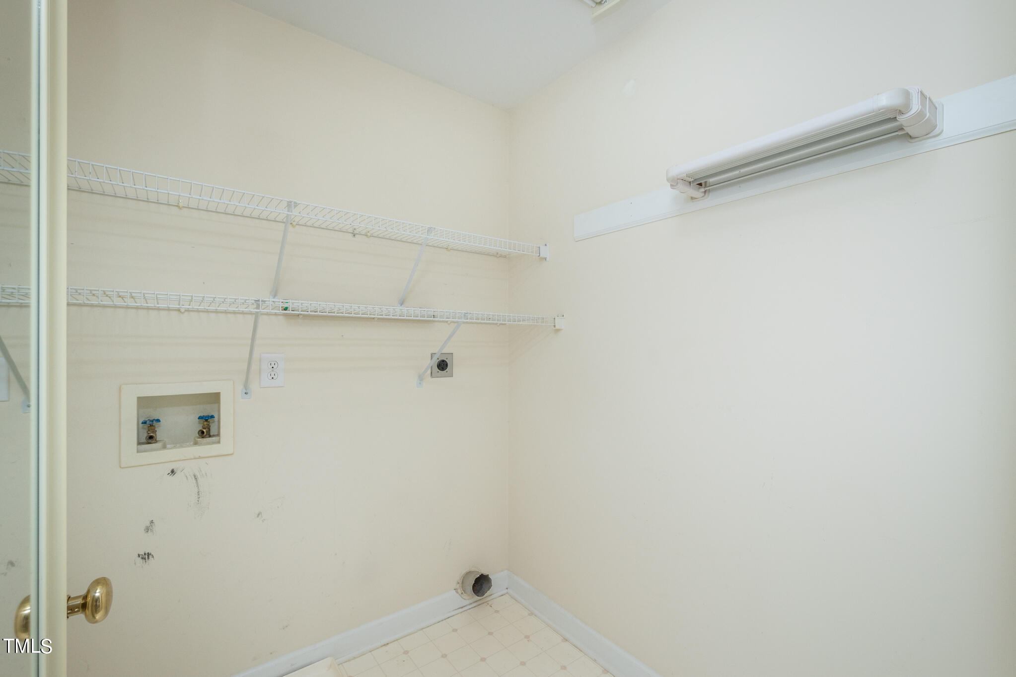 129 West Cornwall Road Cary, NC 27511 - Photo 16 of 17 Laundry - 129 W Cornwall Rd