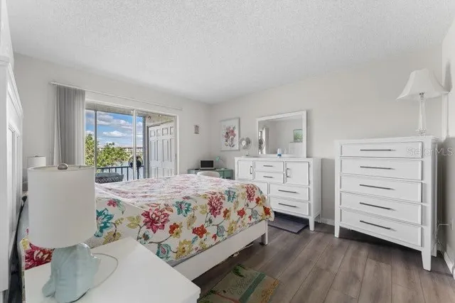 $125,000 | 3915 Lake Bayshore Drive, Unit BLDG F 306, Bradenton, FL 34205