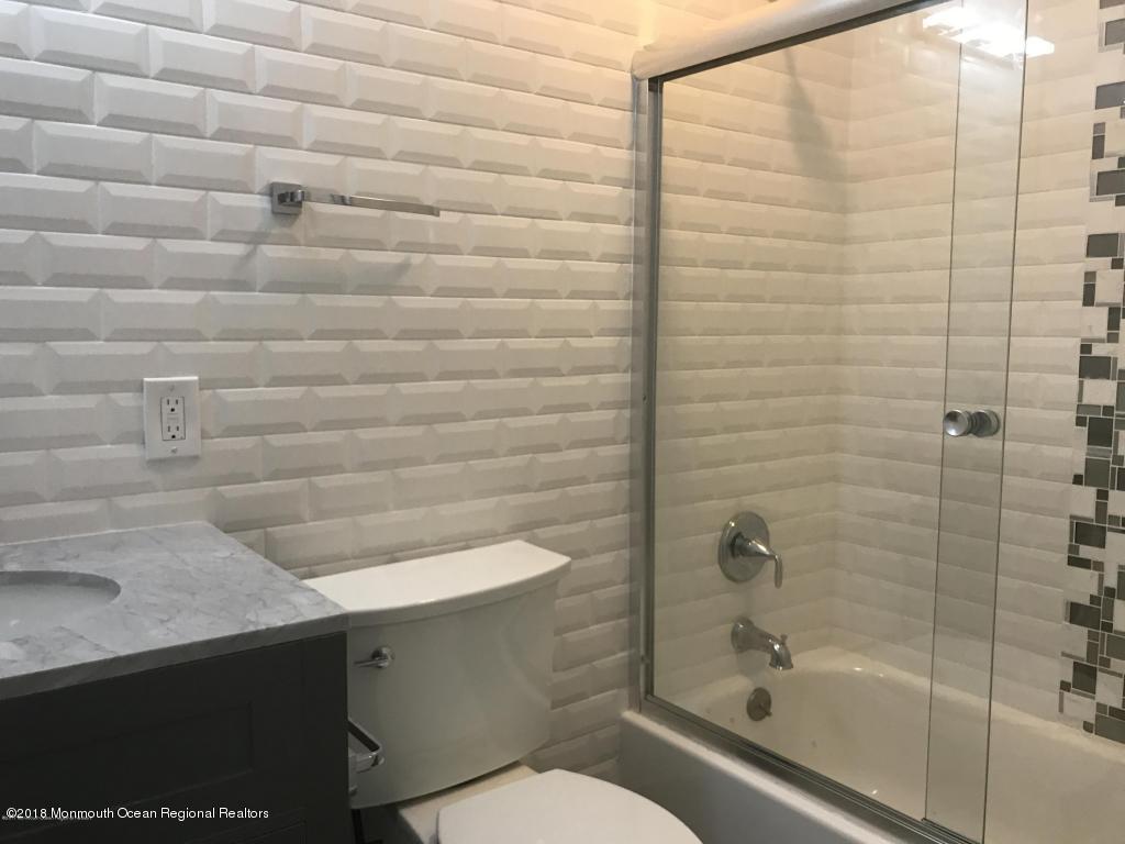 31 Kingsley Way Freehold, NJ 07728 - Photo 4 of 6 bath 2