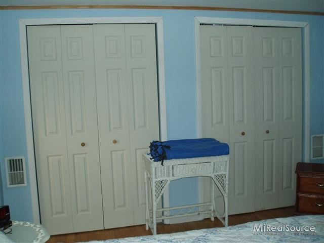 7354 Zenith Road Lexington, MI 48450 - Photo 7 of 14 31144196-6.JPG