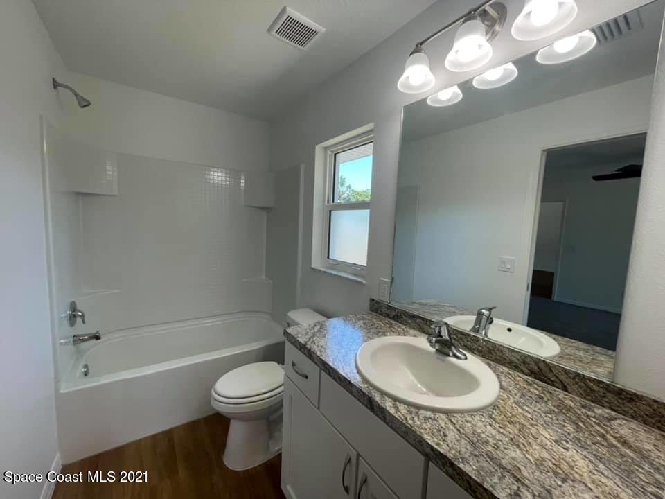 642 Alhambra Road Southeast Palm Bay, FL 32909 - Photo 15 of 24 Master bath