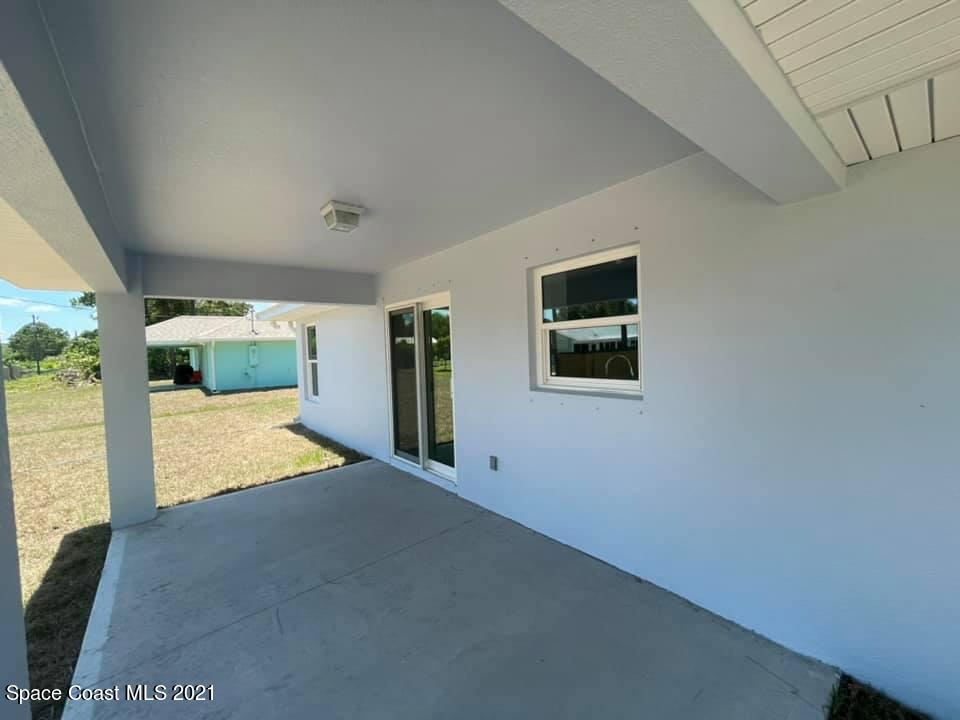 642 Alhambra Road Southeast Palm Bay, FL 32909 - Photo 23 of 24 Backporch
