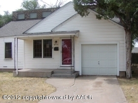 914 South Rusk Street Amarillo, TX 79102 - Photo 1 of 11 front view of a house