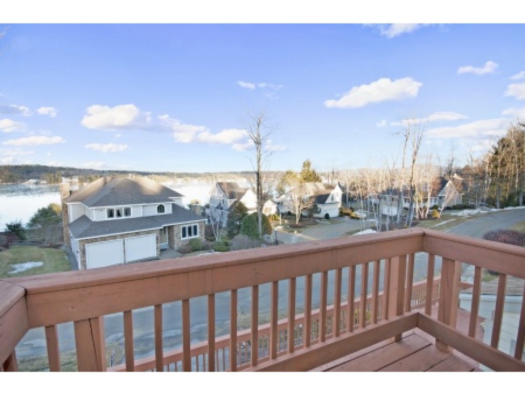 46 Prides Point Way, Unit 10 Laconia, NH 03246 - Photo 11 of 31 Gallery Image 11