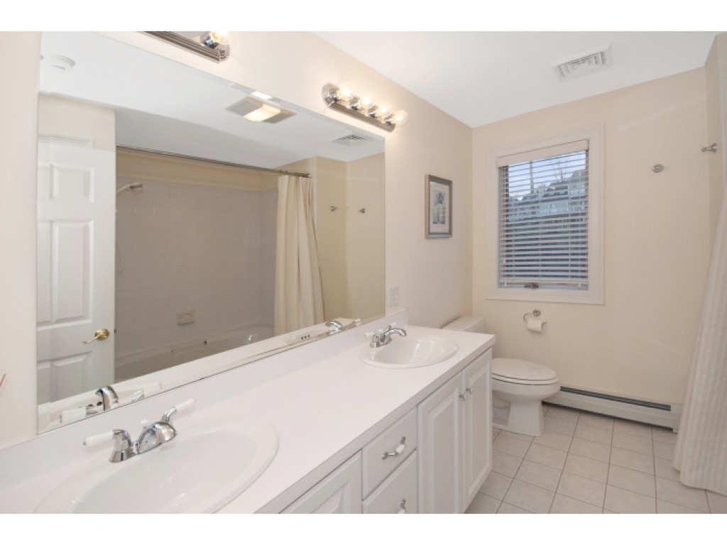 46 Prides Point Way, Unit 10 Laconia, NH 03246 - Photo 14 of 31 Gallery Image 14
