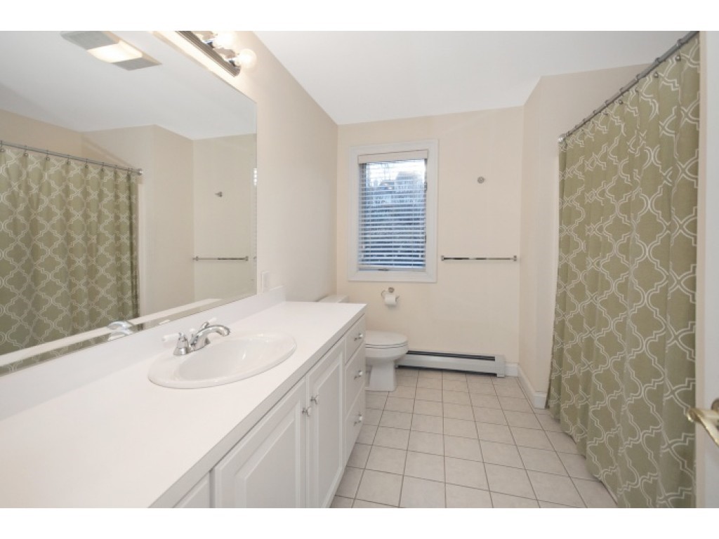 46 Prides Point Way, Unit 10 Laconia, NH 03246 - Photo 17 of 31 Gallery Image 17