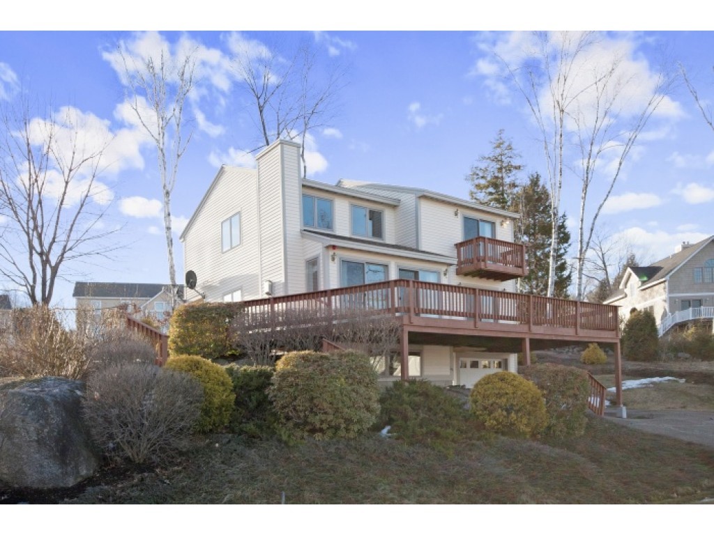 46 Prides Point Way, Unit 10 Laconia, NH 03246 - Photo 3 of 31 Gallery Image 3