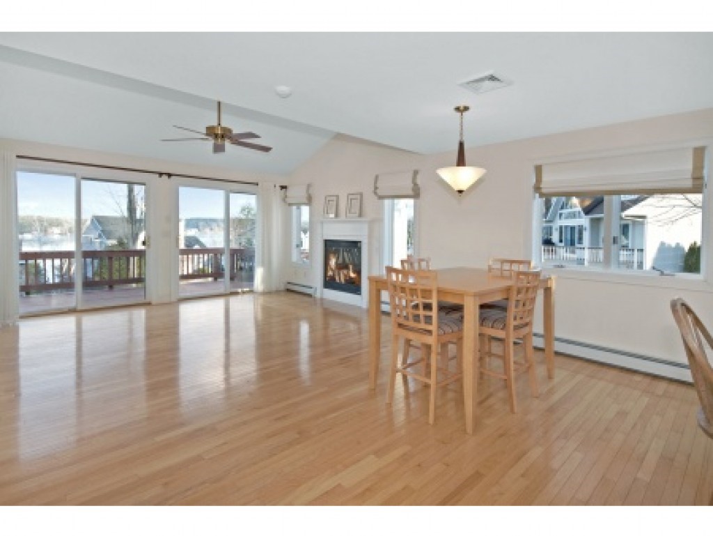 46 Prides Point Way, Unit 10 Laconia, NH 03246 - Photo 5 of 31 Gallery Image 5