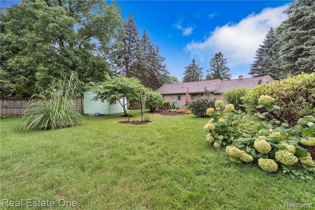 1719 John R Road Rochester, MI 48307 - Photo 26 of 34 1719-John-R-Rd-Rochester-Hills-MI-48307-windowstill-32.jpg