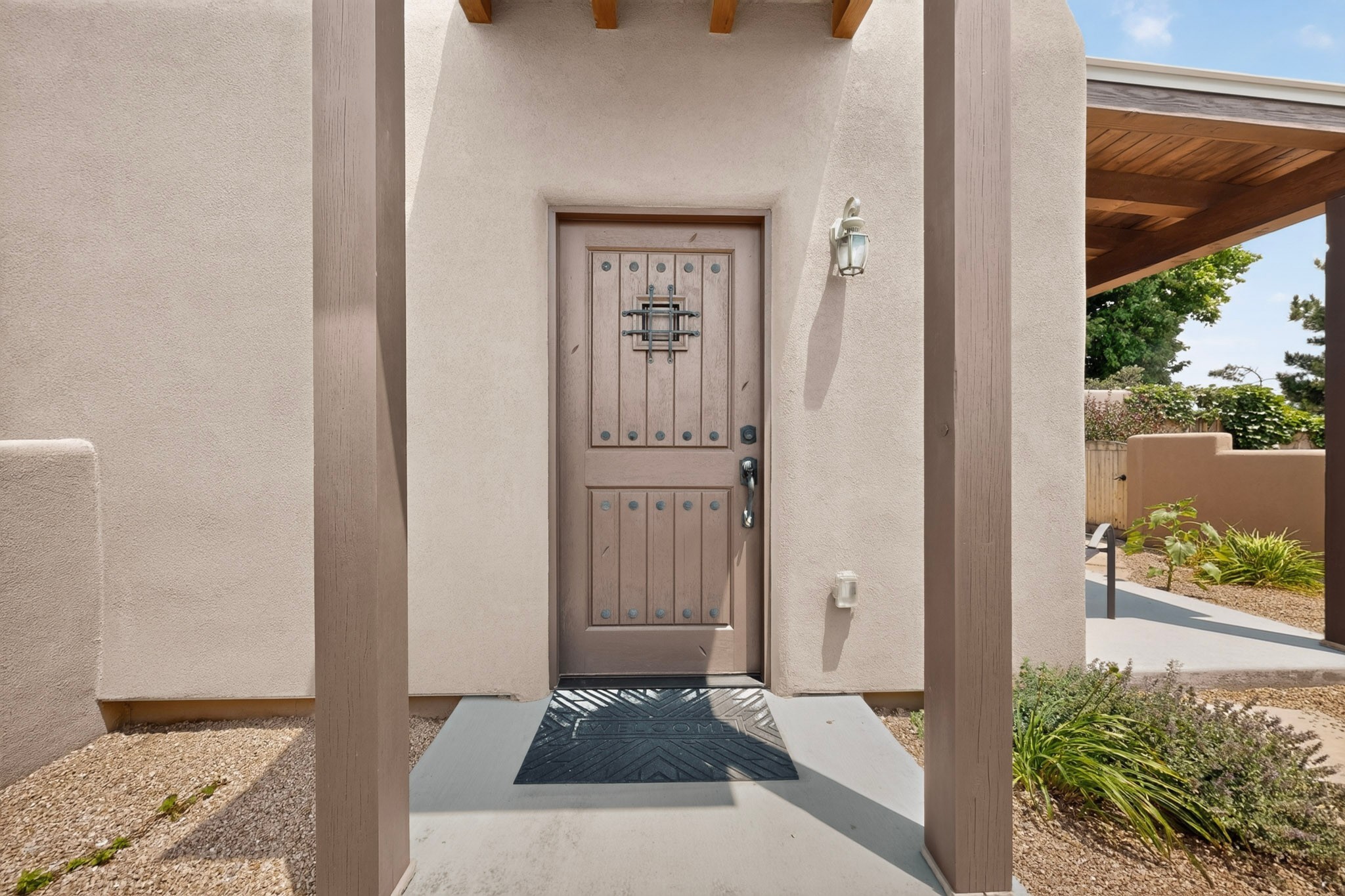 39 Cuesta Road Santa Fe, NM 87508 - Photo 50 of 70 Entry to studio