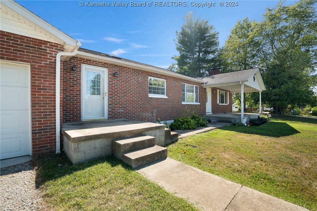 389 Ches Wal Road Scott Depot, WV 25560 - Photo 4 of 39 Gallery Image 4