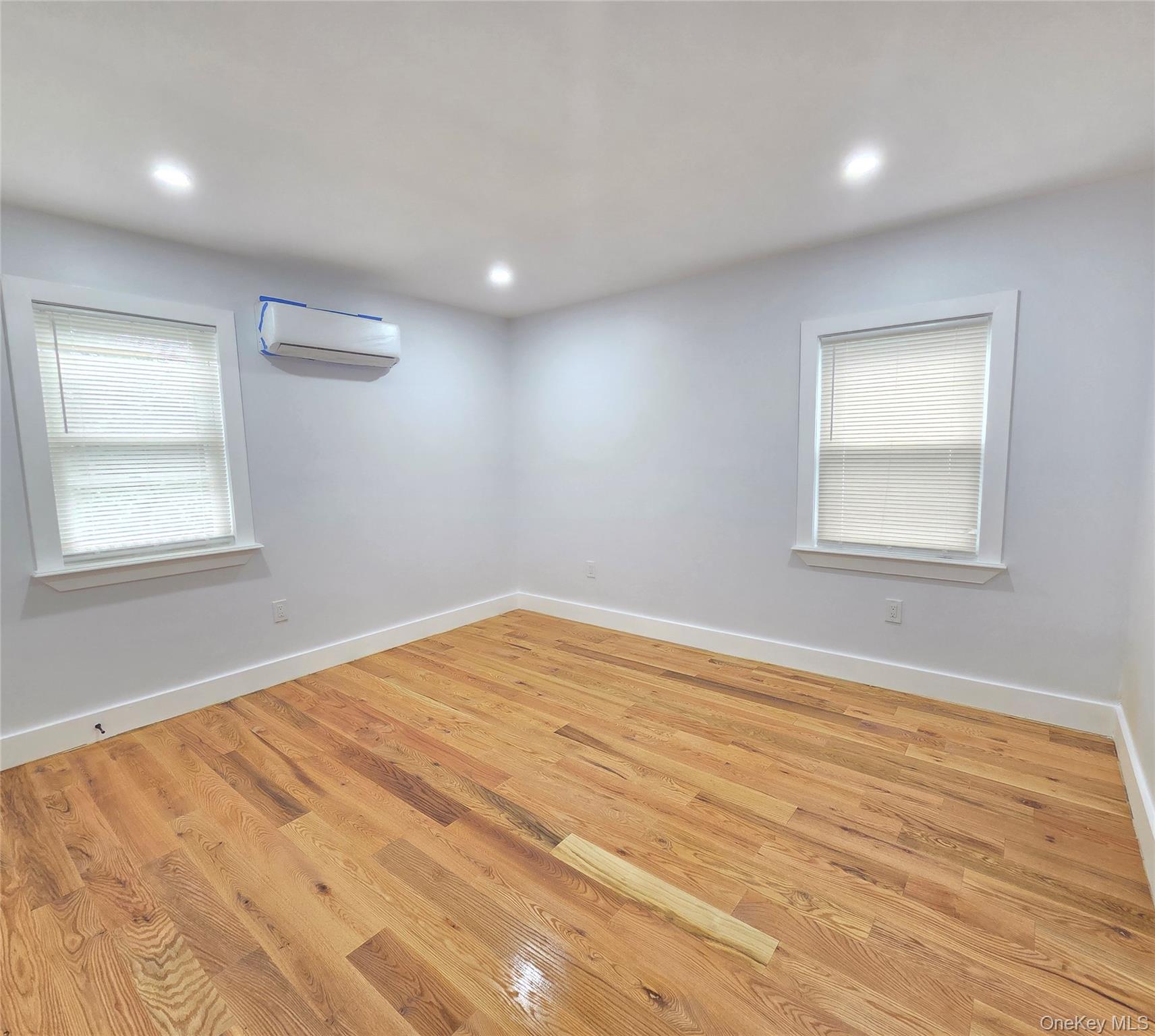 216-24 132nd Road Queens, NY 11413 - Photo 9 of 21