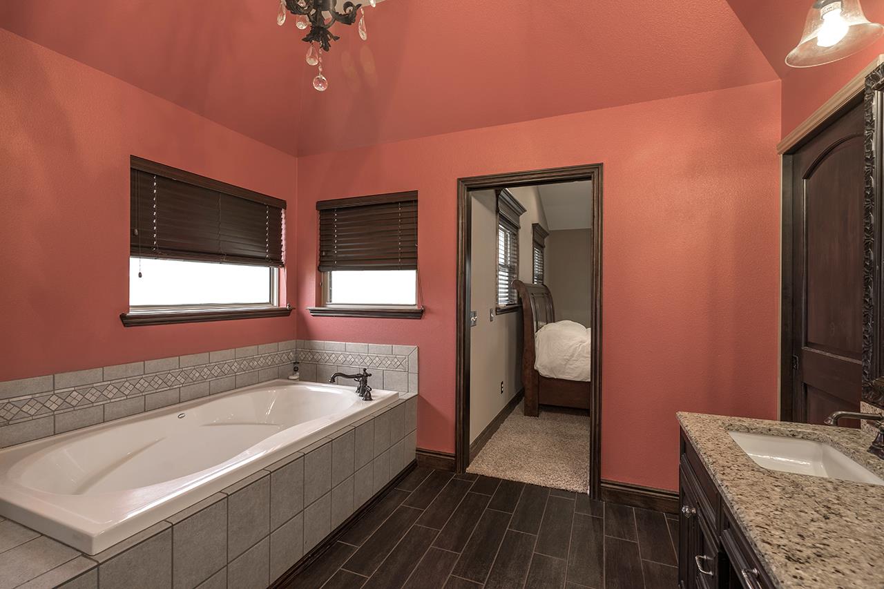 8300 North Sangre Road Stillwater, OK 74075 - Photo 17 of 36 Gallery Image 17