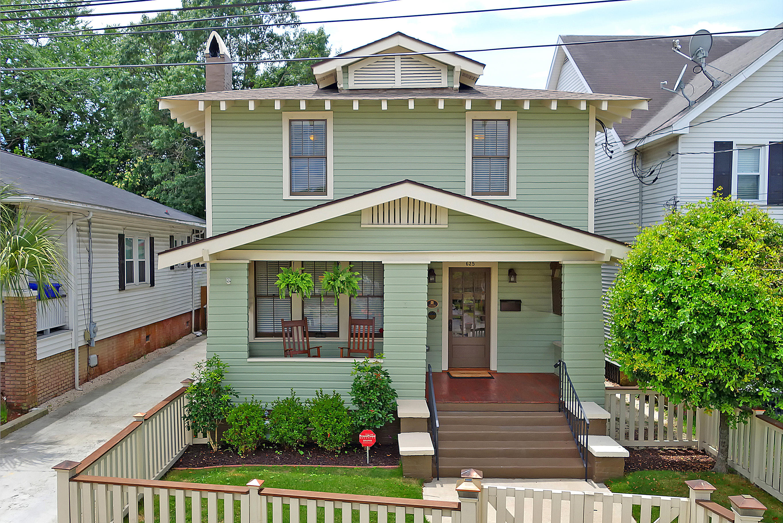 625 Rutledge Avenue Charleston, SC 29403 - Photo 2 of 36 DSC00190 copy