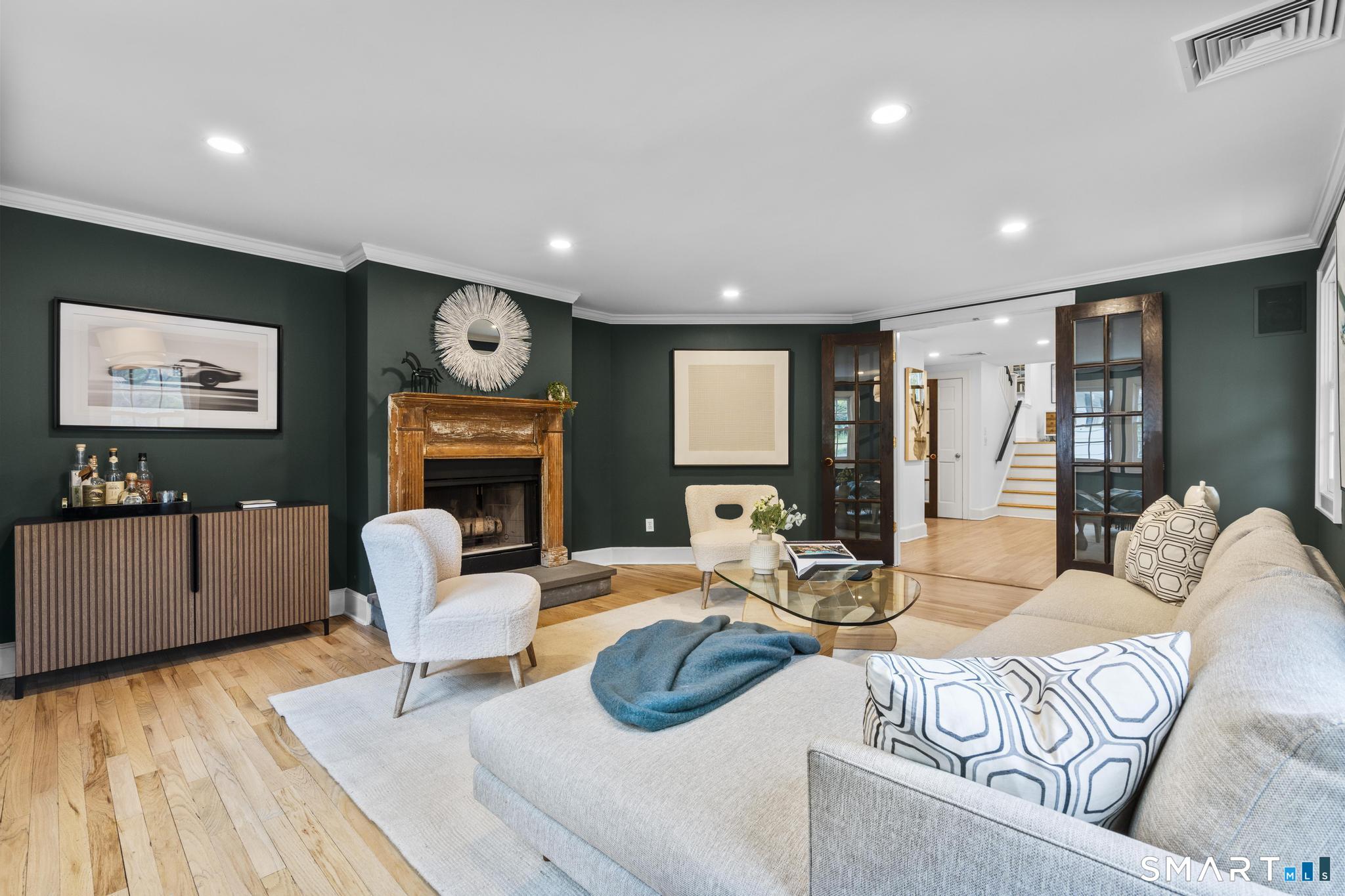10 Hyde Ridge Road Weston, CT 06883 - Photo 17 of 40