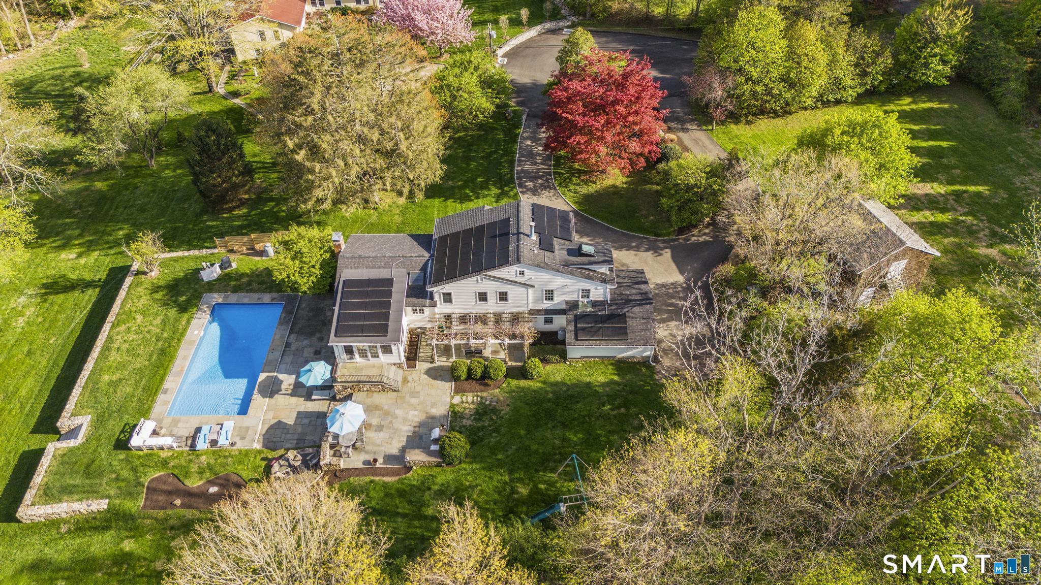10 Hyde Ridge Road Weston, CT 06883 - Photo 34 of 40