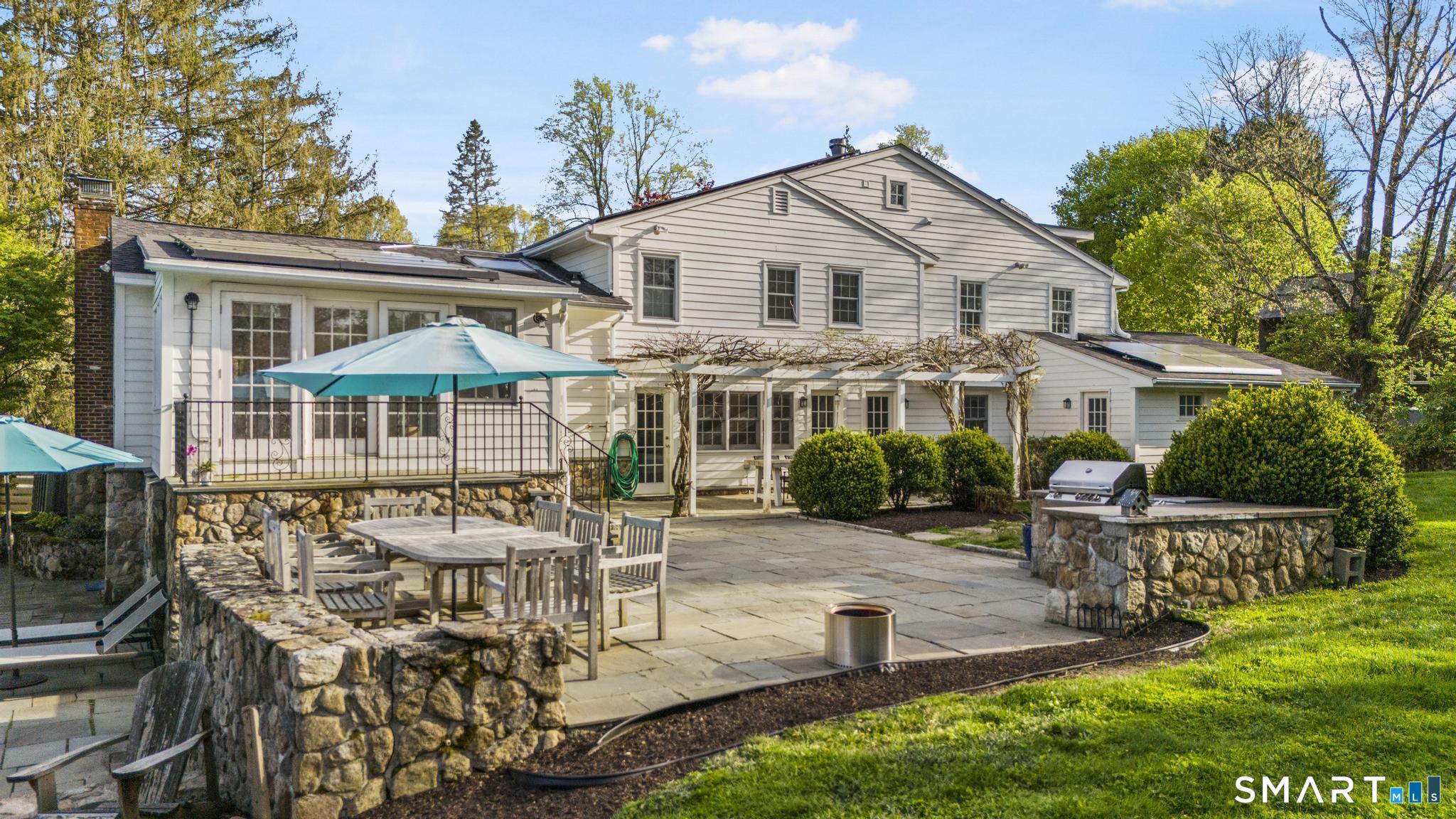 10 Hyde Ridge Road Weston, CT 06883 - Photo 35 of 40