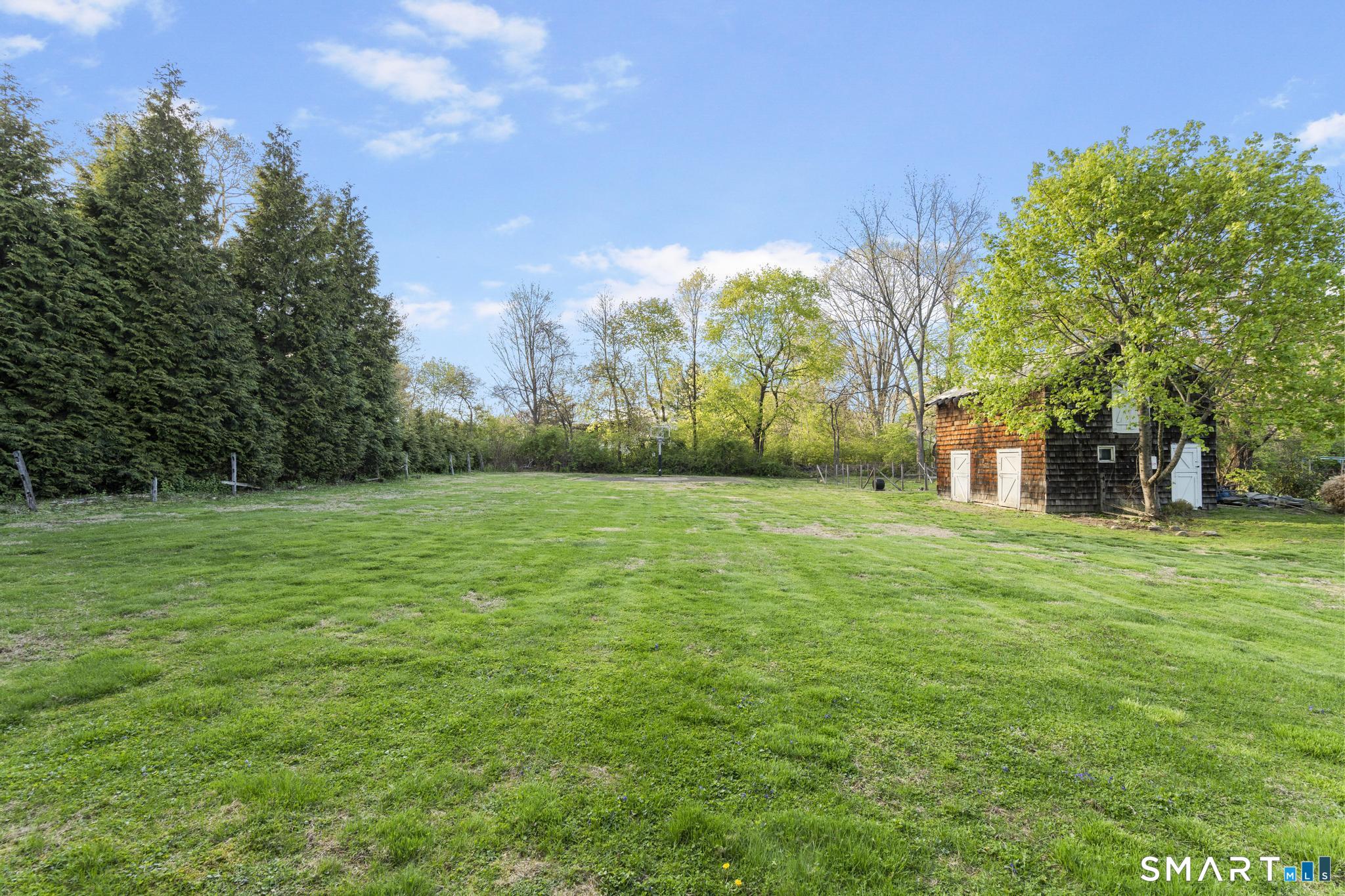 10 Hyde Ridge Road Weston, CT 06883 - Photo 38 of 40