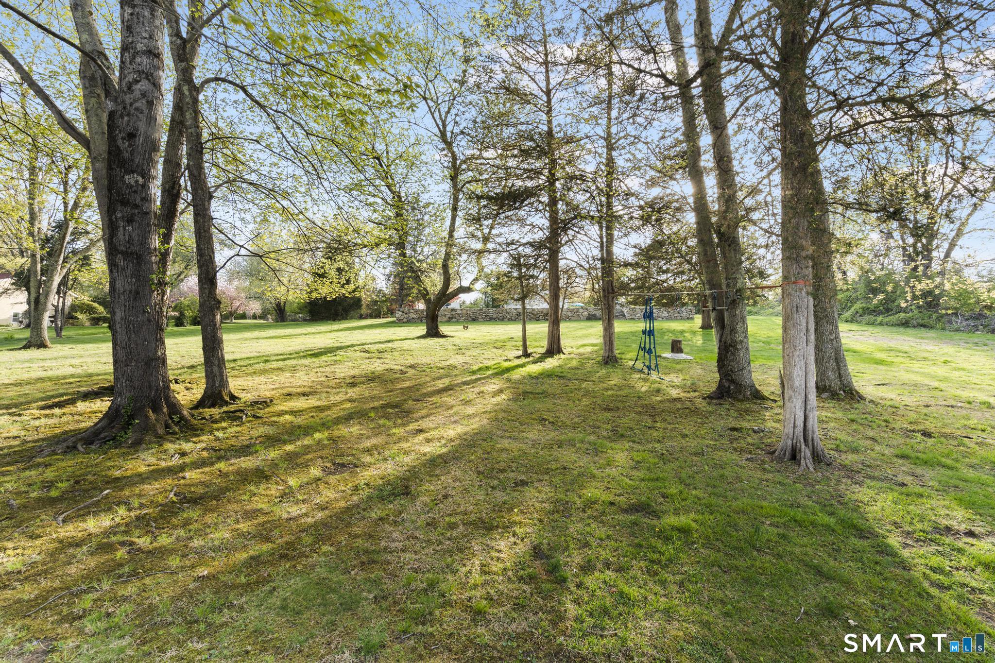 10 Hyde Ridge Road Weston, CT 06883 - Photo 40 of 40