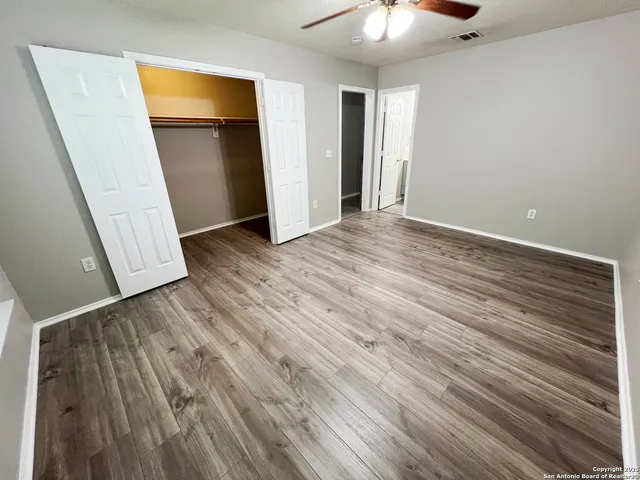 $1,495 | 7906 Copper Brook, Converse, TX 78109