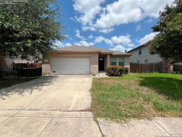 $1,495 | 7906 Copper Brook, Converse, TX 78109