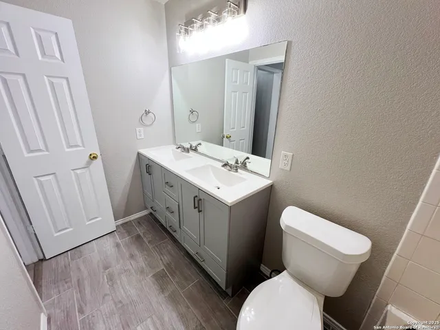 $1,495 | 7906 Copper Brook, Converse, TX 78109