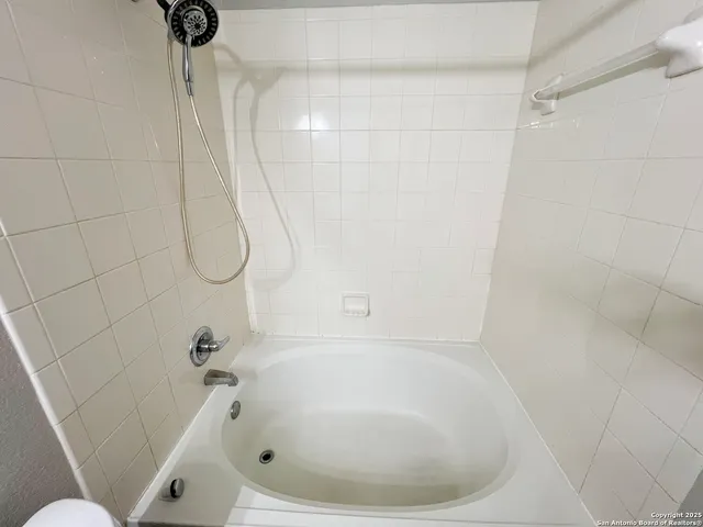 $1,495 | 7906 Copper Brook, Converse, TX 78109