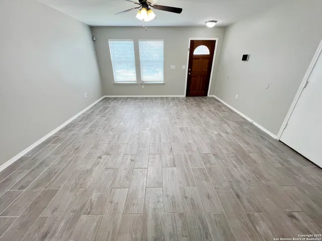 $1,495 | 7906 Copper Brook, Converse, TX 78109