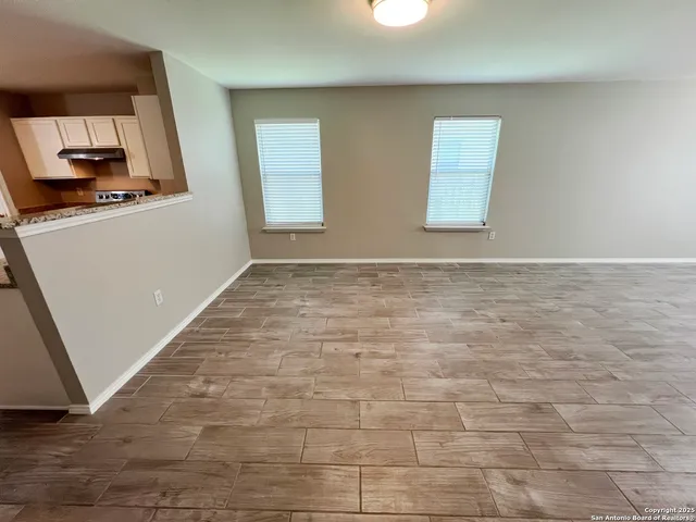 $1,495 | 7906 Copper Brook, Converse, TX 78109