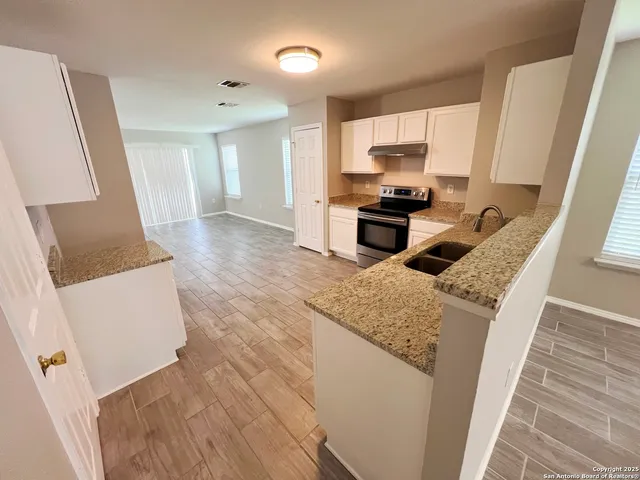 $1,495 | 7906 Copper Brook, Converse, TX 78109