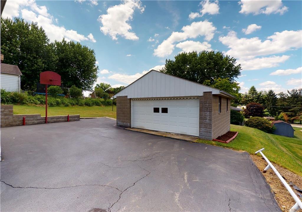 110 Weitzel Road Butler, PA 16002 - Photo 23 of 25 2 Car Detached Garage
