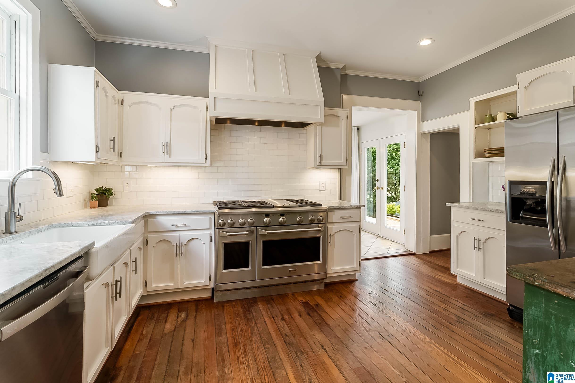 1110 Glen View Road Birmingham, AL 35222 - Photo 18 of 50