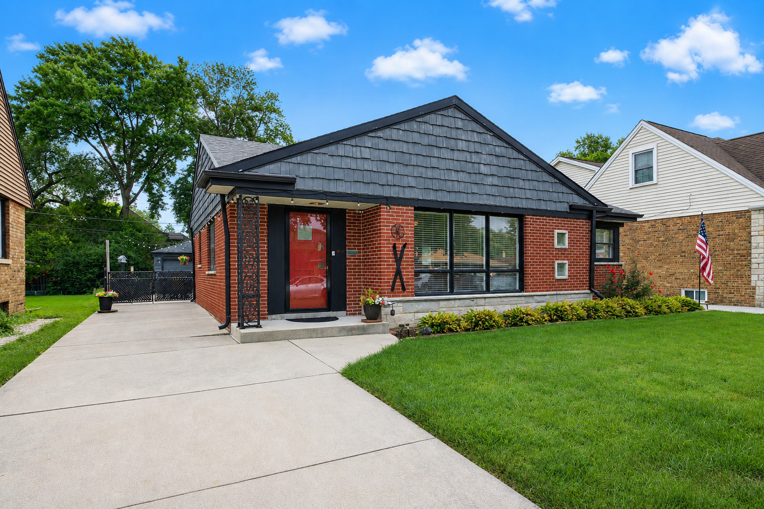 237 North Hamlin Avenue Park Ridge, IL 60068 - Photo 2 of 27