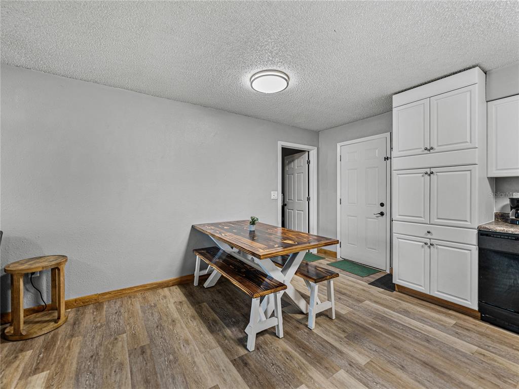 11711 Pasadena Road Dade City, FL 33525 - Photo 15 of 42 Gallery Image 15