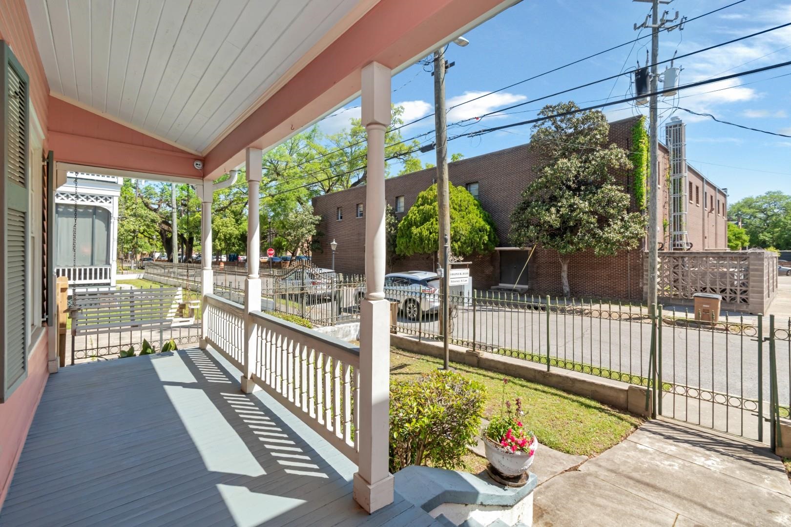 154 South Lawrence Street Mobile, AL 36602 - Photo 3 of 30