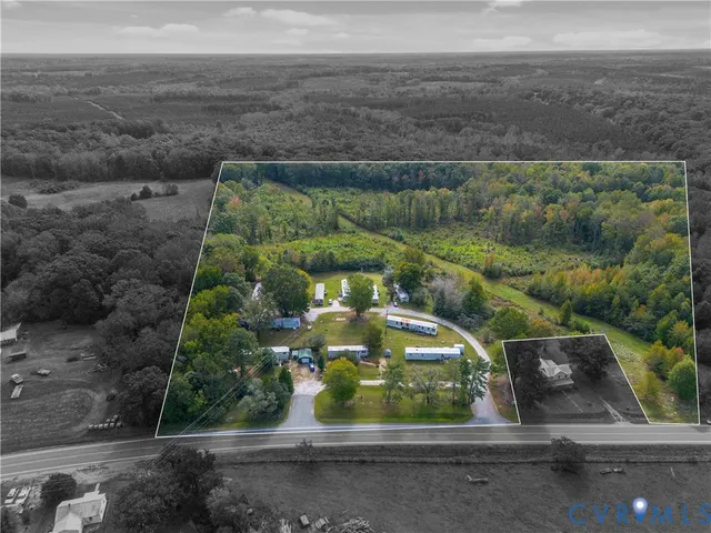 a view of a yard with a sink