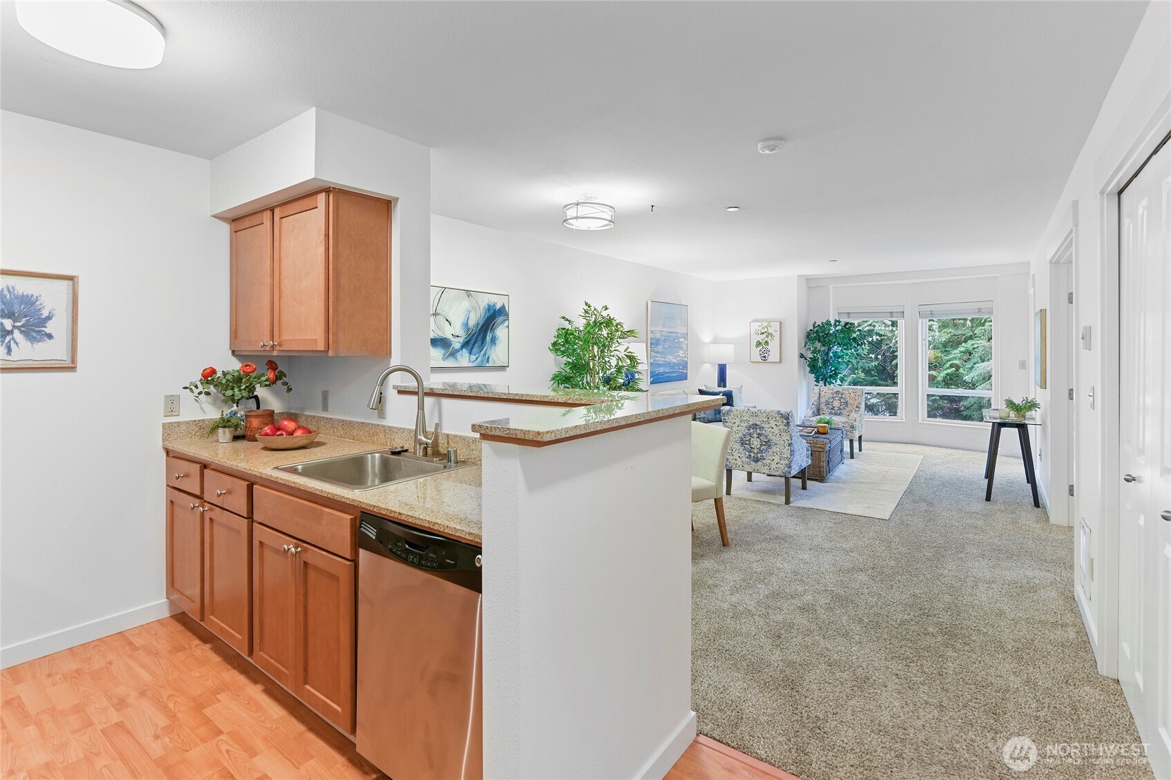 300 High School Road Northeast, Unit 314 Bainbridge Island, WA 98110 - Photo 7 of 36