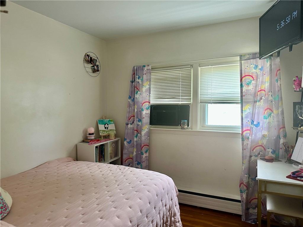 88 Glenbrook Road Warwick, RI 02889 - Photo 23 of 33 3RD BR
