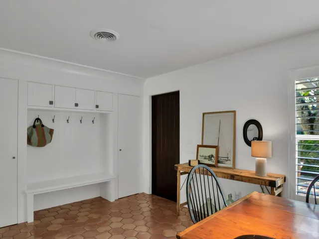 $10,000 | 535 Honeysuckle Lane, Vero Beach, FL 32963