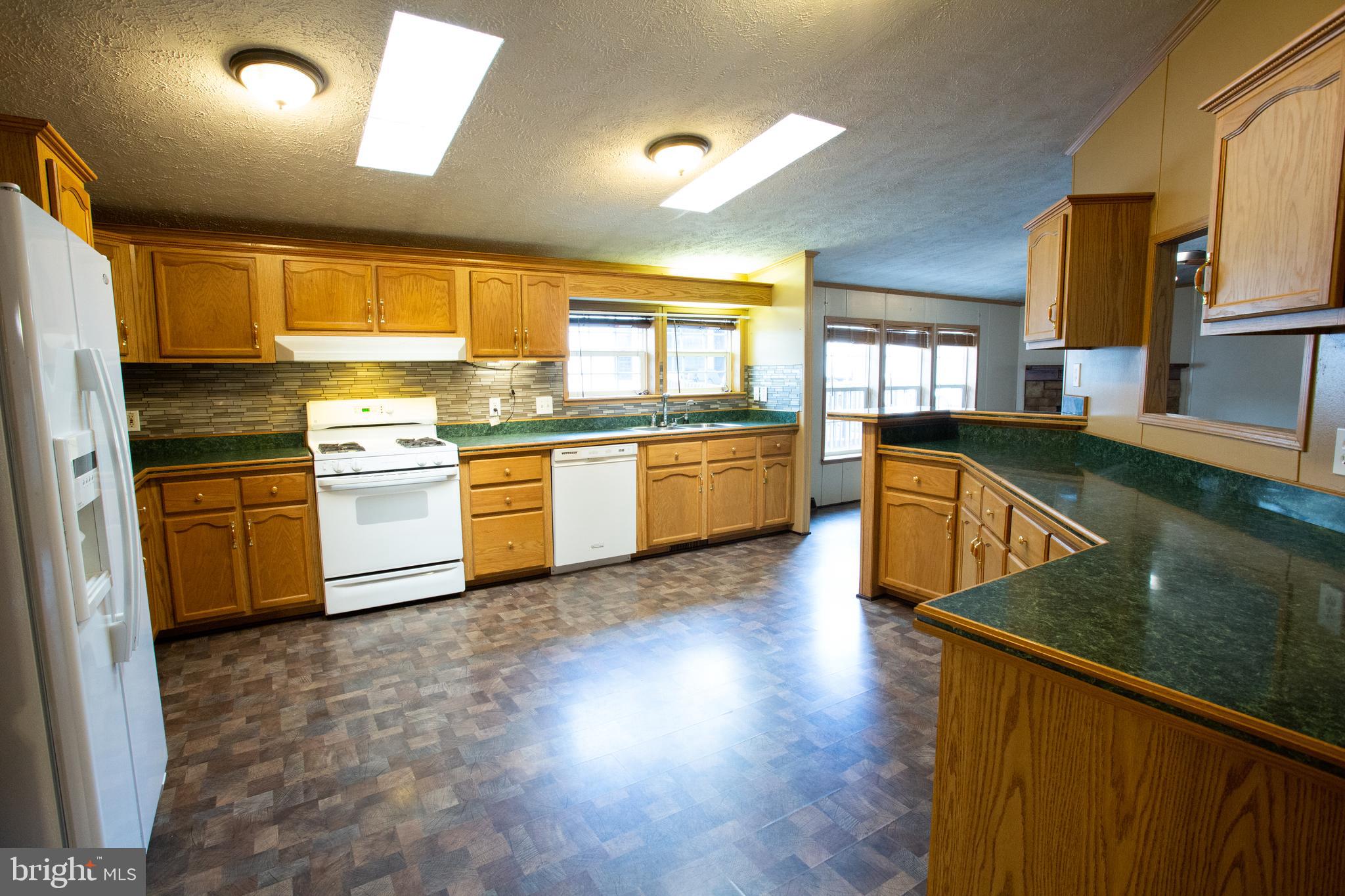 7959 Telegraph Road, Unit 150 Severn, MD 21144 - Photo 9 of 35 Large kitchen!