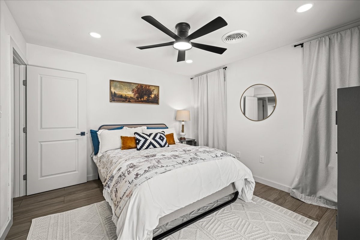4228 Fm 390 Road West Burton, TX 77835 - Photo 17 of 25 Second Bedroom