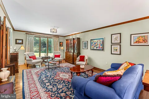 $1,100,000 | 4 Brickford Lane, Baltimore, MD 21208