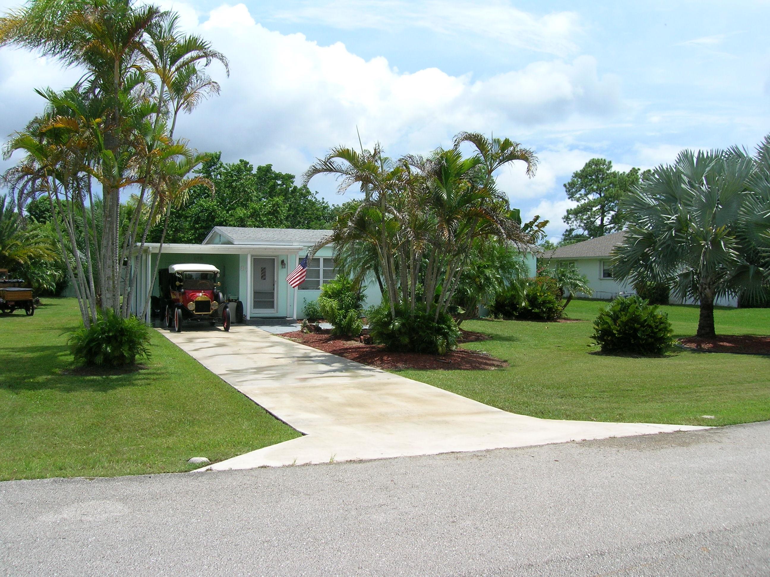 87 Barberton Road Lake Worth, FL 33467 - Photo 3 of 14 004