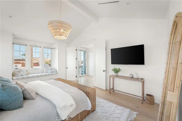 $3,499,000 | 153 Granada Avenue, Long Beach, CA 90803