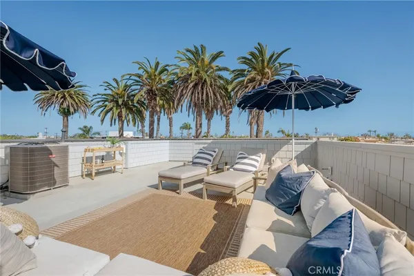 $3,499,000 | 153 Granada Avenue, Long Beach, CA 90803