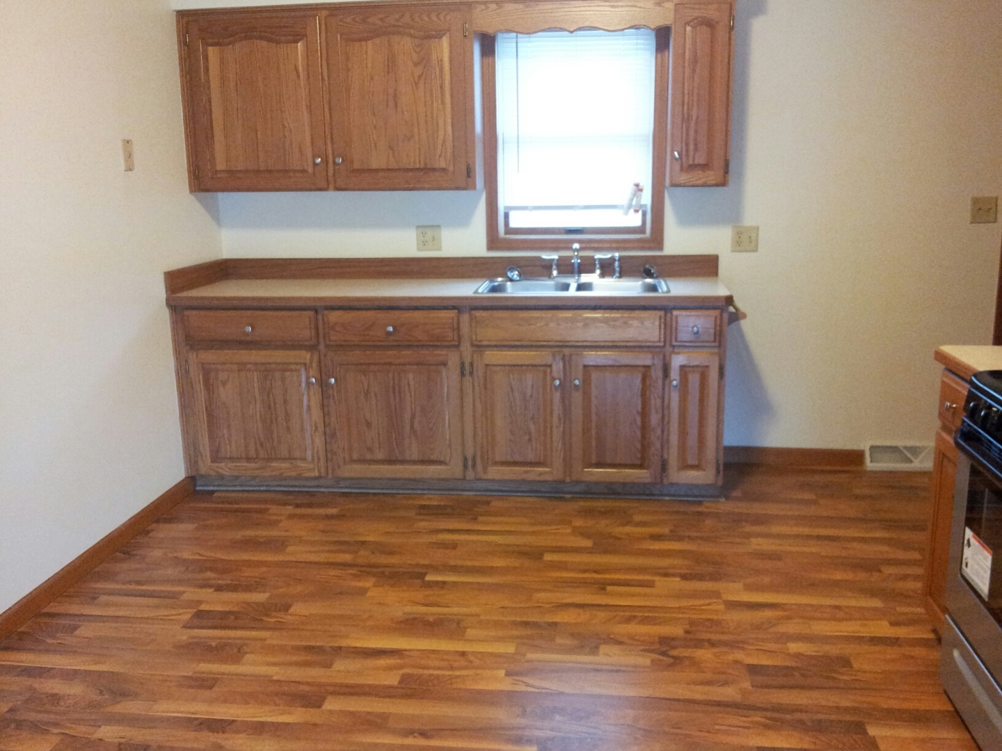 423 West 2nd Place Spring Valley, IL 61362 - Photo 4 of 9