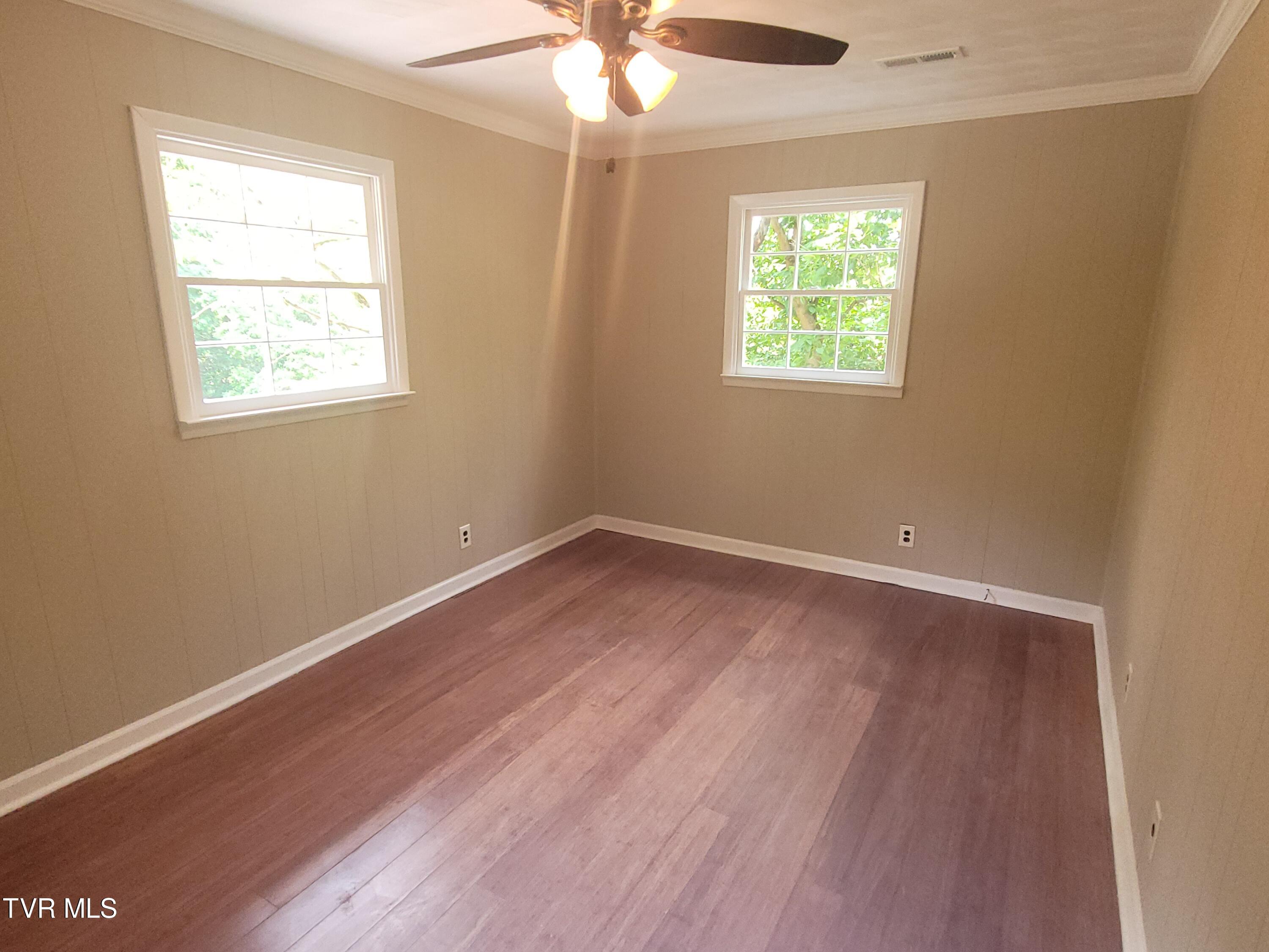 452 South Johnson Road Rogersville, TN 37857 - Photo 10 of 32 20230526_140316