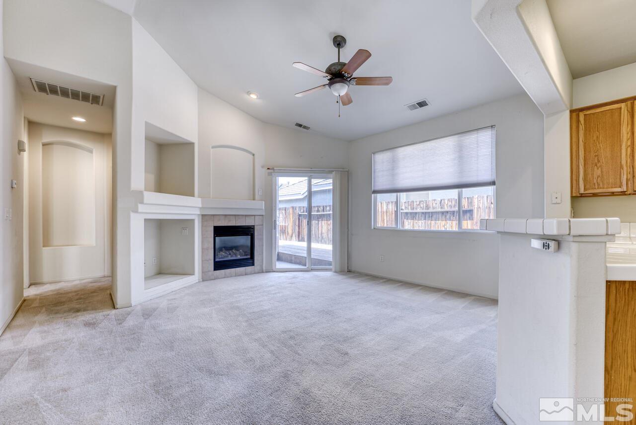 9741 Cattail Circle Reno, NV 89521 - Photo 5 of 24 Photo 5